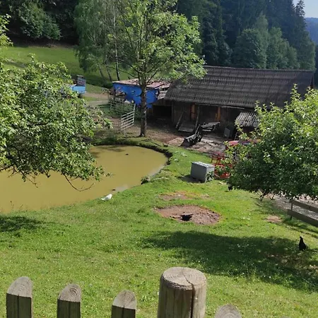 Statek U Rajmunda Zemedelska Farma Feriegård *