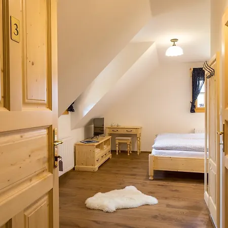 Statek U Rajmunda Zemedelska Farma Lantgård