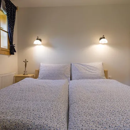 Statek U Rajmunda Zemedelska Farma Lantgård Velké Karlovice