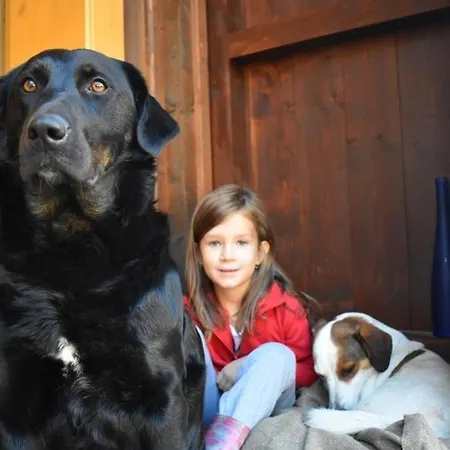 Statek U Rajmunda Zemedelska Farma Çiftlik konaklama