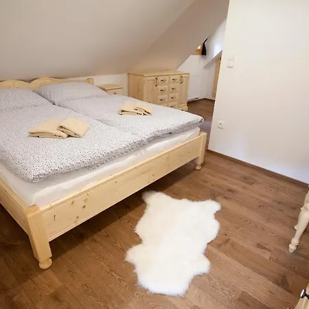 Statek U Rajmunda Zemedelska Farma Çiftlik konaklama *